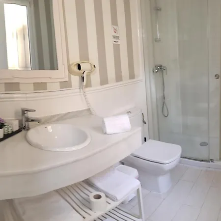 San Francisco Guest house Segovia